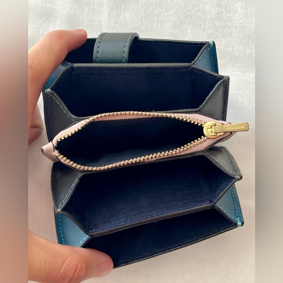 Coach blue tabby gradient card case holder with zipper inside pouch - Picture 9 of 12